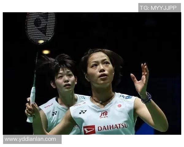 上海羽毛球队节奏争议引发热议球迷观点各异探讨比赛策略与运动员表现 上海羽毛球队节奏争议引发热议球迷观点各异探讨比赛策略与运动员表现